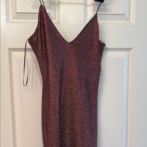 Elegant Red and Black Sleeveless Dress